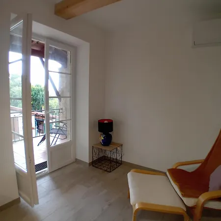 Apartamento De La Mouline